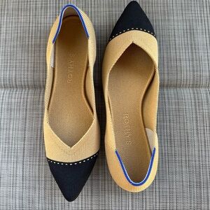 Rothy's Beige and Black Pointed Flats